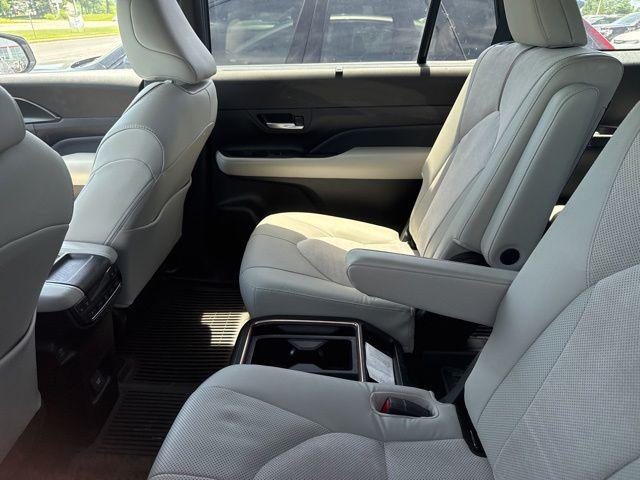 2024 Toyota Grand Highlander Hybrid Limited MAX