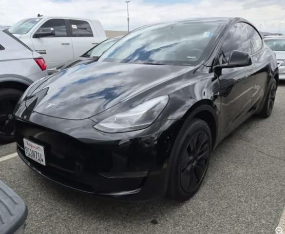 2025 Tesla Model Y Long Range Dual Motor Rear-Wheel Drive