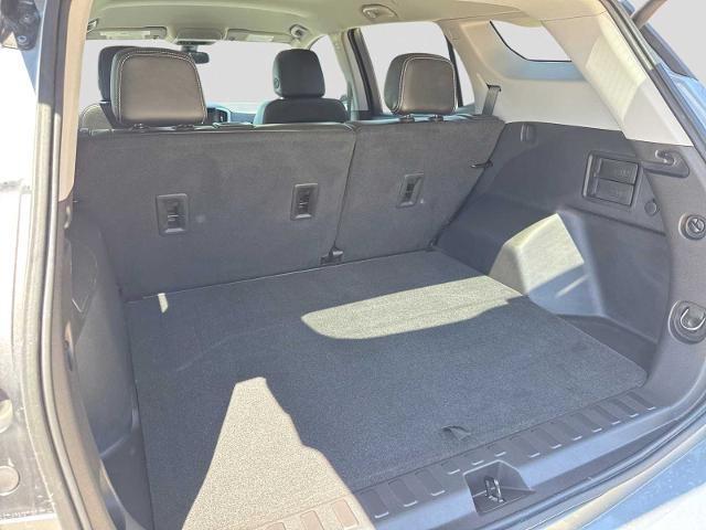 2024 GMC Terrain AWD SLT