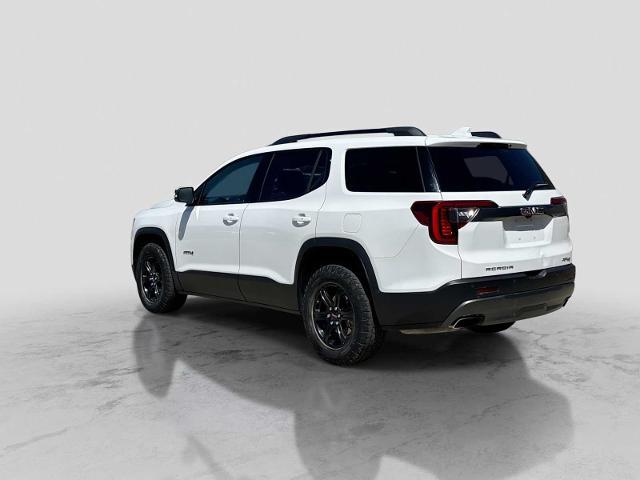 2022 GMC Acadia AWD AT4