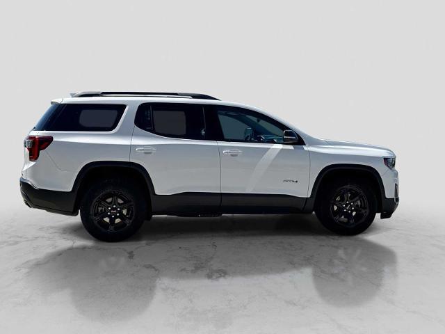 2022 GMC Acadia AWD AT4