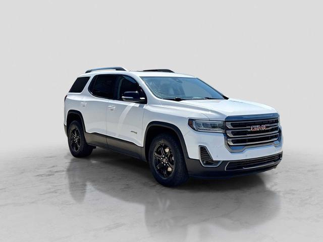 2022 GMC Acadia AWD AT4