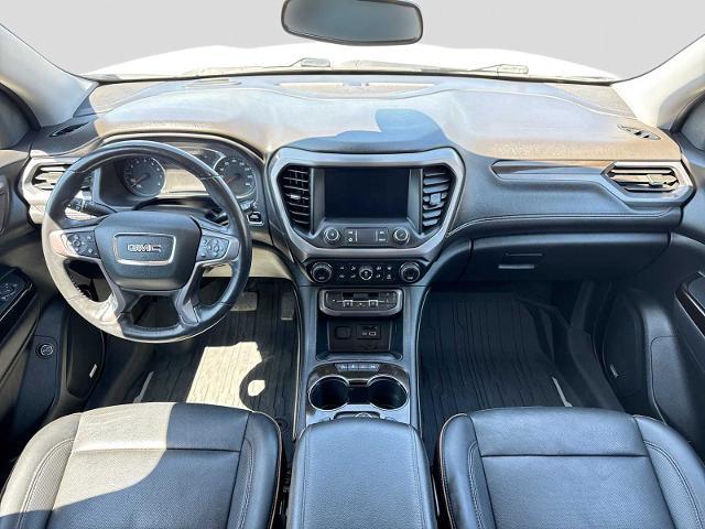 2022 GMC Acadia AWD AT4