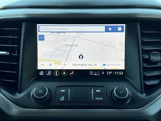 2022 GMC Acadia AWD AT4