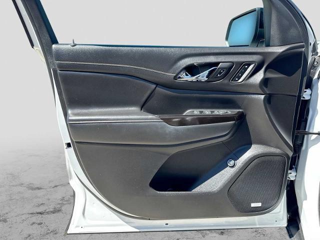 2022 GMC Acadia AWD AT4
