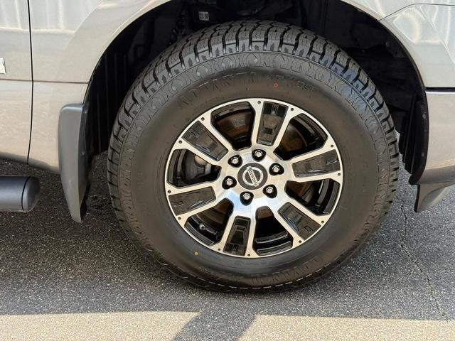 2021 Nissan Titan Crew Cab SV 4x4