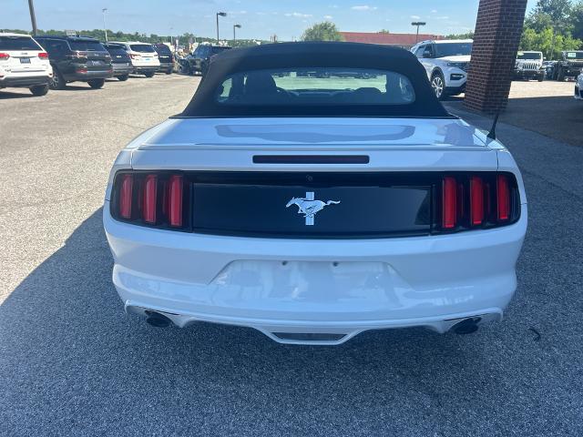 2016 Ford Mustang V6
