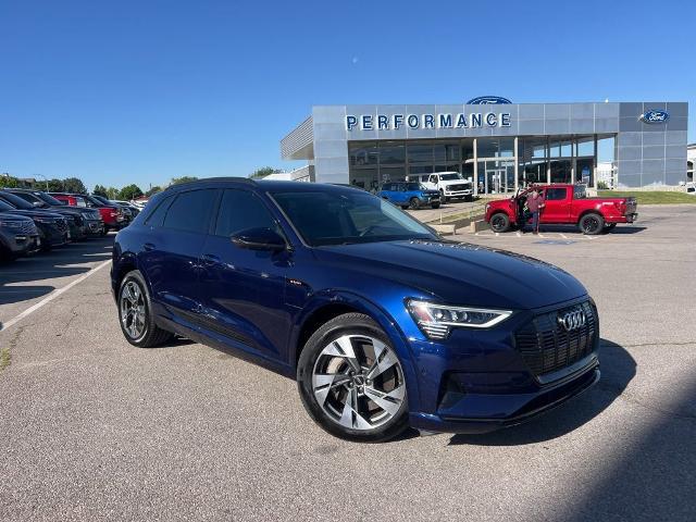 2021 Audi e-tron Premium quattro