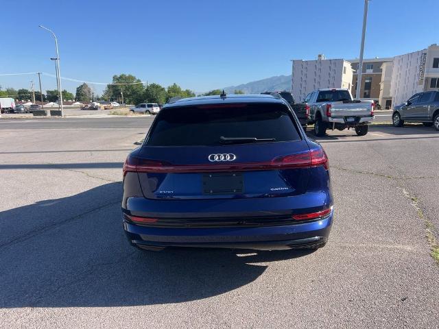 2021 Audi e-tron Premium quattro