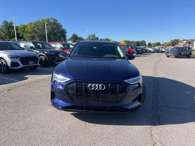 2021 Audi e-tron Premium quattro