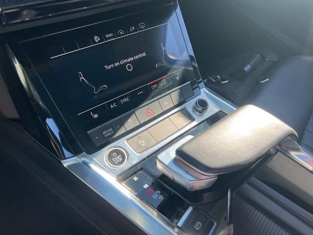 2021 Audi e-tron Premium quattro