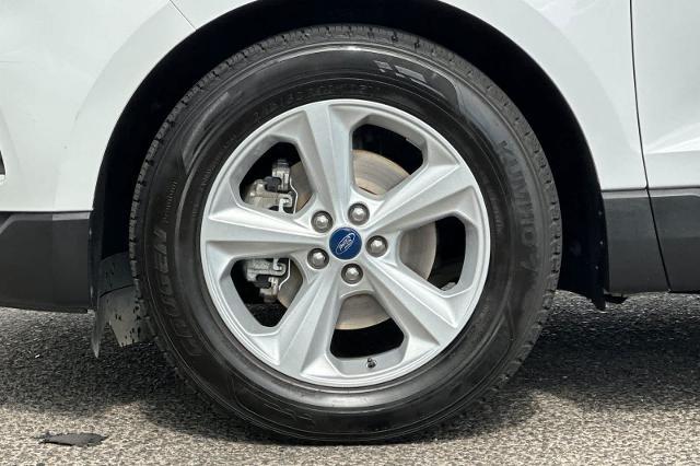 2019 Ford Edge SE