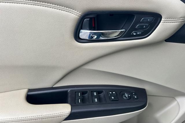 2017 Acura RDX w/AcuraWatch Plus Package