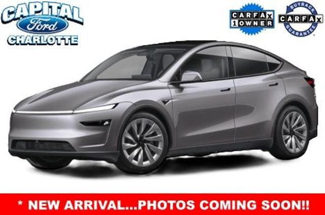 2026 Tesla Model Y Premium Rear-Wheel Drive