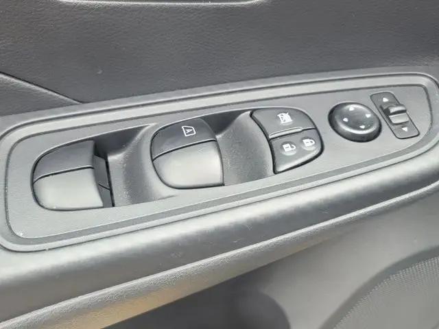 2023 Nissan Versa 1.6 SV Xtronic CVT
