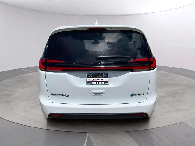 2022 Chrysler Pacifica Hybrid Touring L