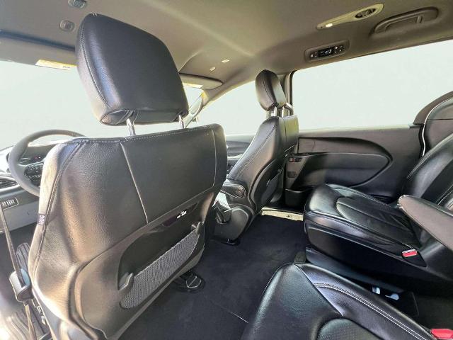 2022 Chrysler Pacifica Hybrid Touring L