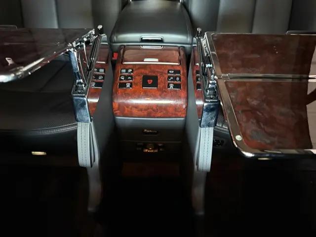 2005 Maybach 57 Standard