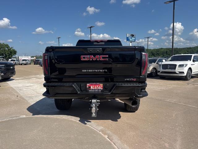2024 GMC Sierra 2500HD 4WD Crew Cab Standard Bed AT4