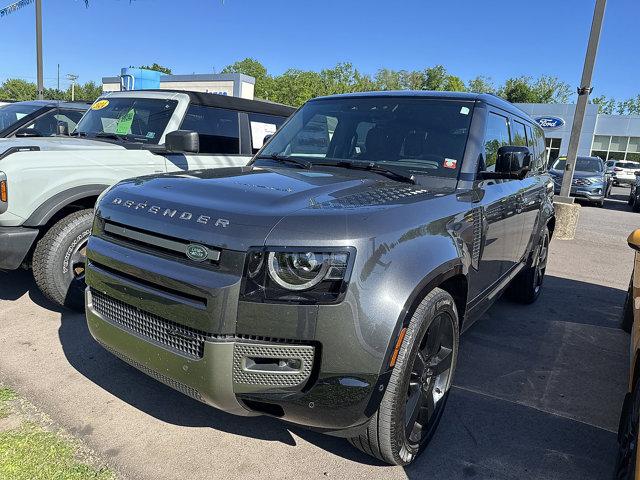 2023 Land Rover Defender 130 X-Dynamic SE