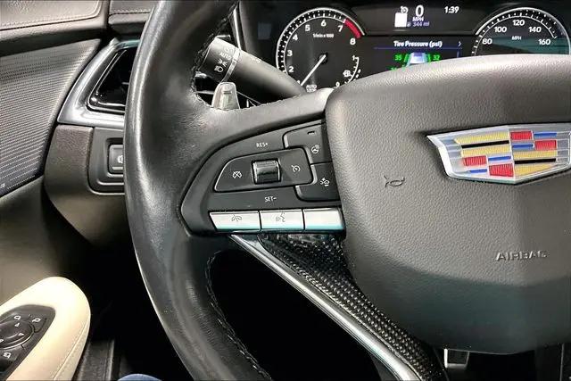 2023 Cadillac XT6 AWD Sport