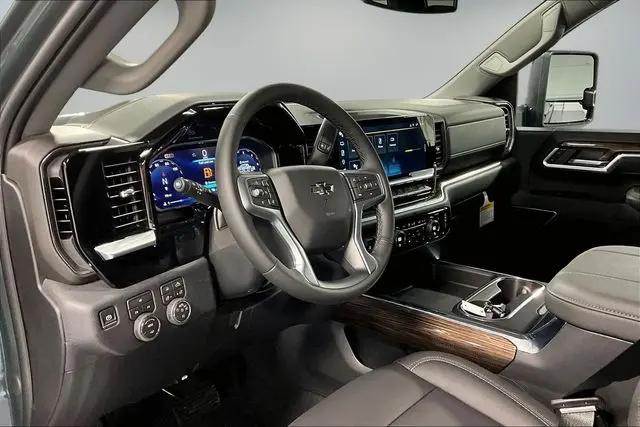 2026 Chevrolet Silverado 2500HD Crew Cab, Standard Bed, LT, 4WD
