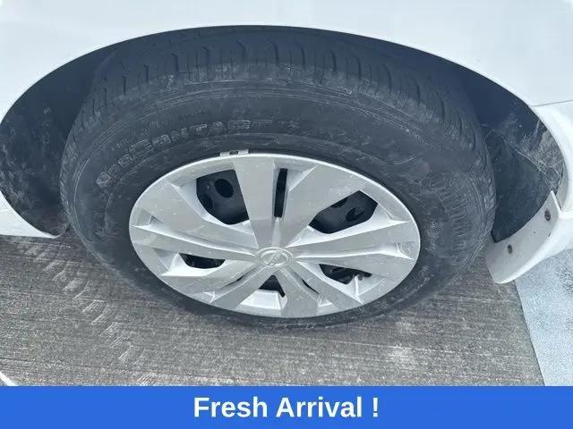 2024 Nissan Versa 1.6 S