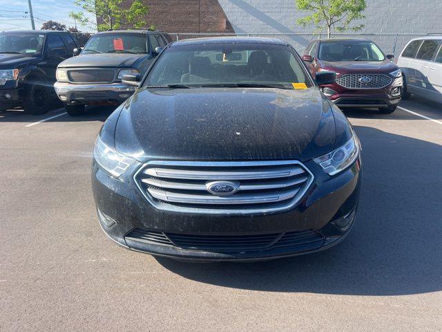 2017 Ford Taurus SEL