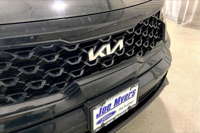 2023 Kia Sorento S