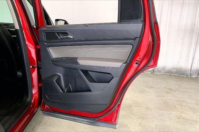 2023 Volkswagen Atlas 2.0T SE w/Technology