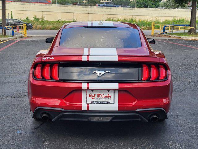 2022 Ford Mustang EcoBoost Premium Fastback