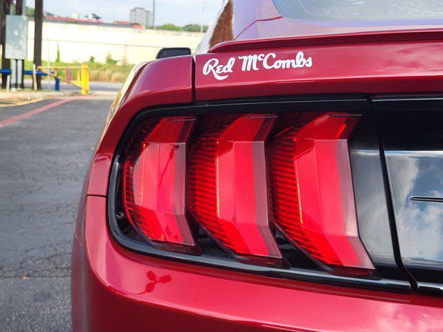 2022 Ford Mustang EcoBoost Premium Fastback