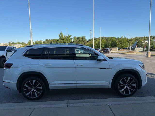 2024 Volkswagen Atlas 2.0T SEL Premium R-Line