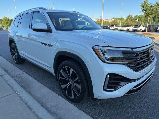2024 Volkswagen Atlas 2.0T SEL Premium R-Line