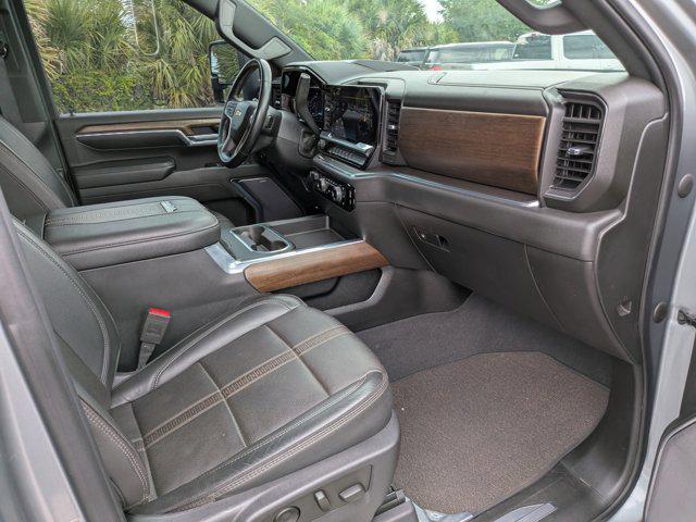 2024 Chevrolet Silverado 3500HD 4WD Crew Cab Long Bed High Country