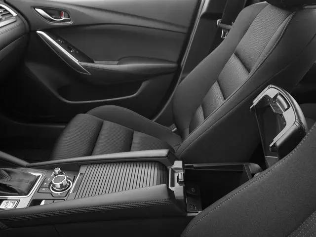 2017 Mazda Mazda6 Sport