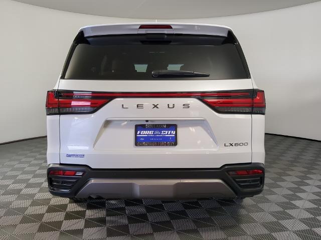 2023 Lexus LX Luxury
