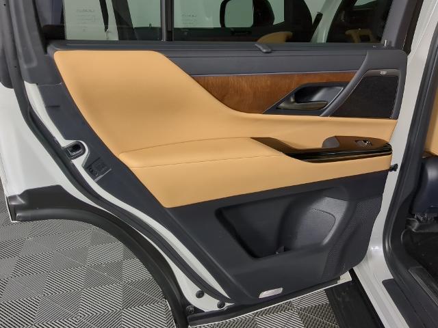 2023 Lexus LX Luxury