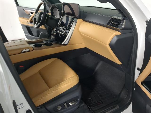 2023 Lexus LX Luxury