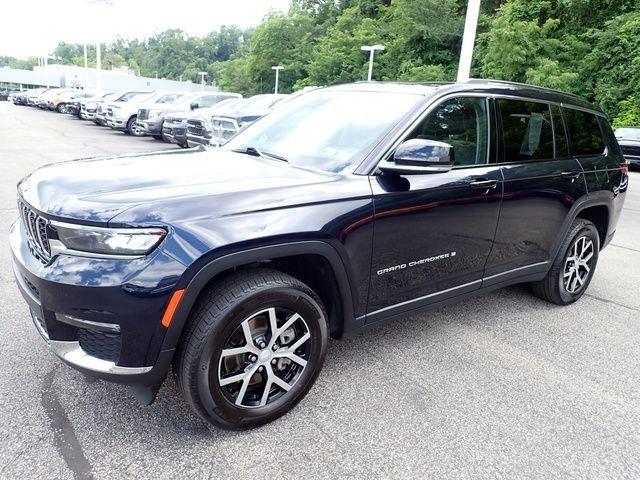 2023 Jeep Grand Cherokee L Limited 4x4 2023 Jeep Grand Cherokee L Limited 4x4