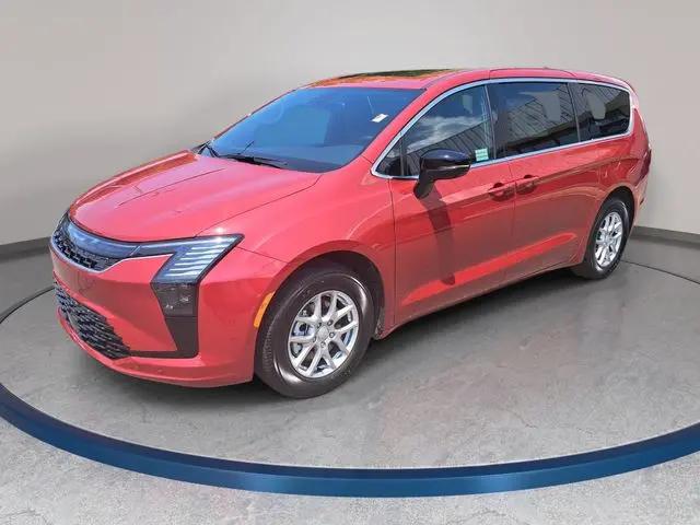 2027 Chrysler Pacifica Select for sale in Raleigh, NC