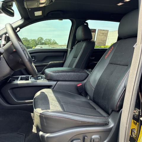 2021 Nissan Titan Crew Cab PRO-4X 4x4