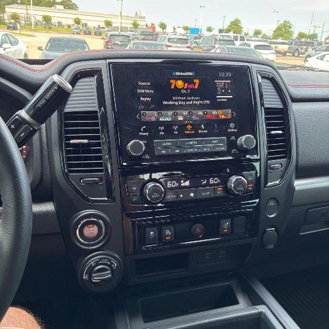 2021 Nissan Titan Crew Cab PRO-4X 4x4