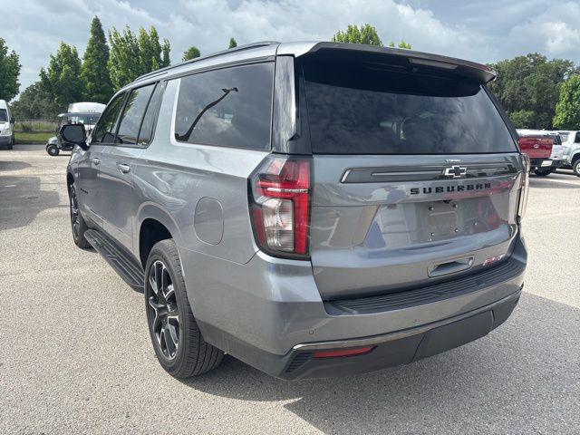 2021 Chevrolet Suburban 4WD RST