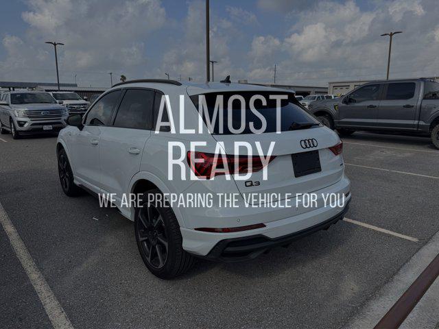 2025 Audi Q3 Premium 45 TFSI S line quattro Tiptronic