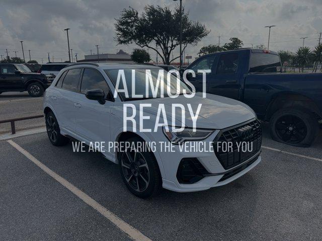 2025 Audi Q3 Premium 45 TFSI S line quattro Tiptronic
