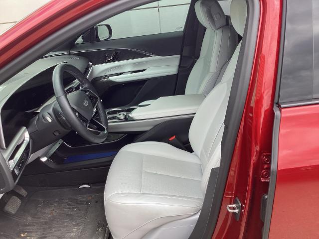 2024 Cadillac iQ Luxury w/1SC