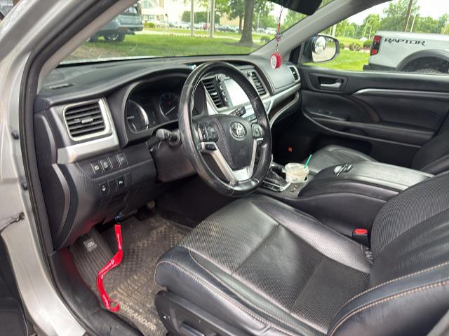 2017 Toyota Highlander Limited