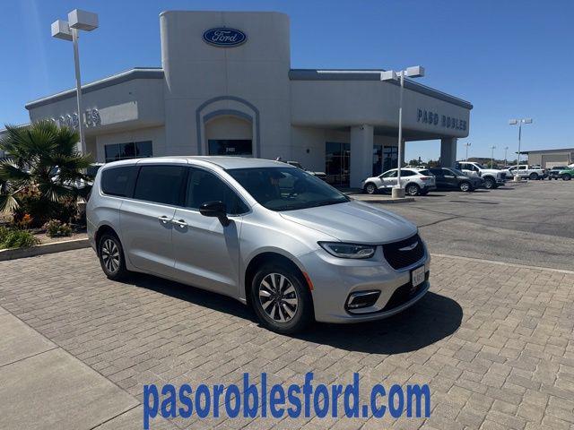 2024 Chrysler Pacifica Hybrid Select for sale in Paso Robles, CA