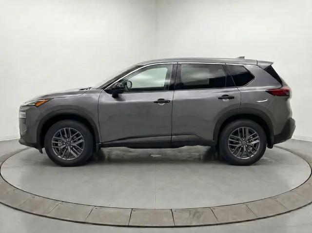 2023 Nissan Rogue S FWD